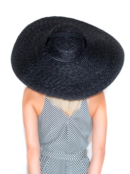 Соломенная шляпа Тотти с лентами большая чёрная--4