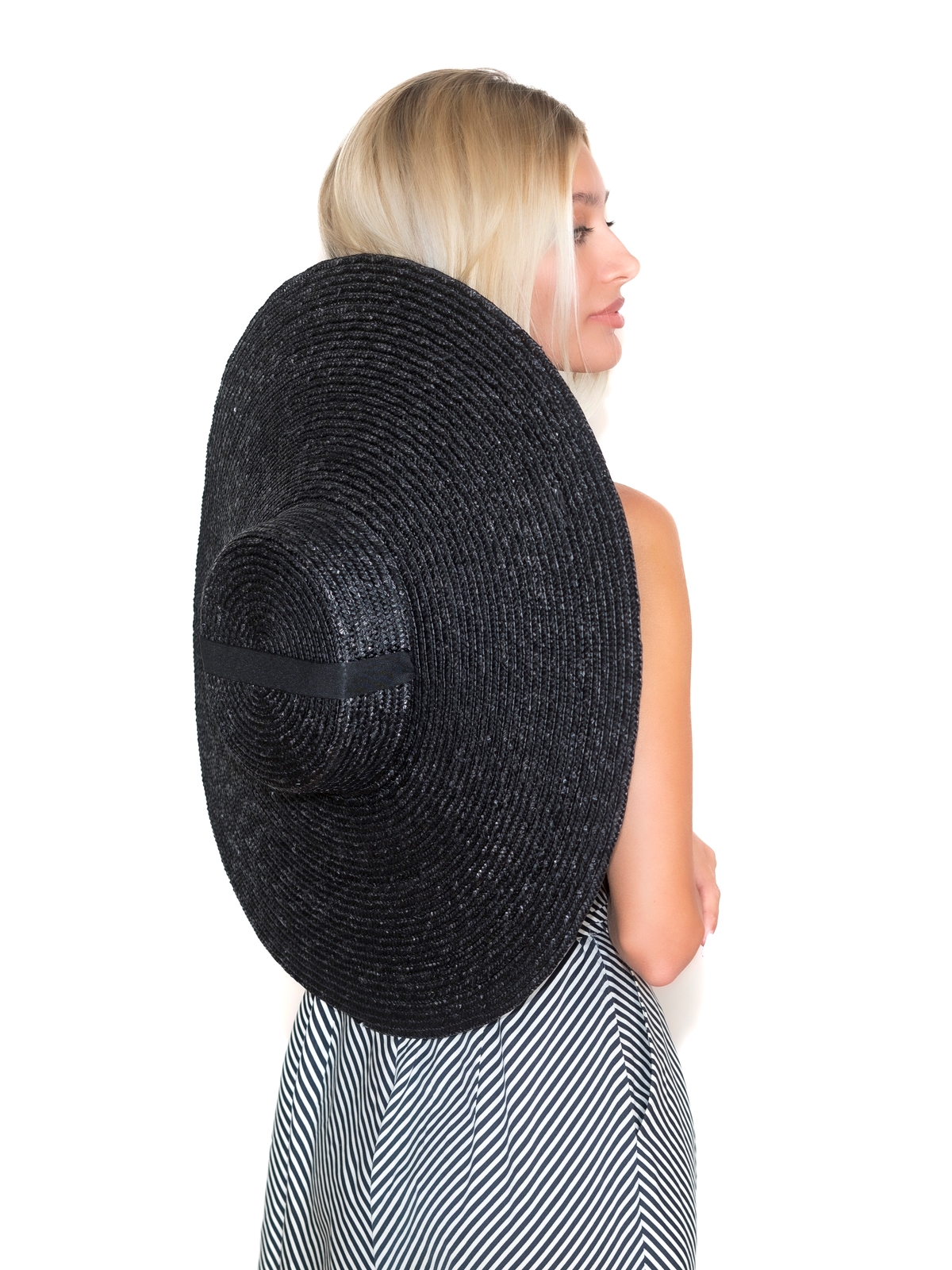 Соломенная шляпа Тотти с лентами большая чёрная--8