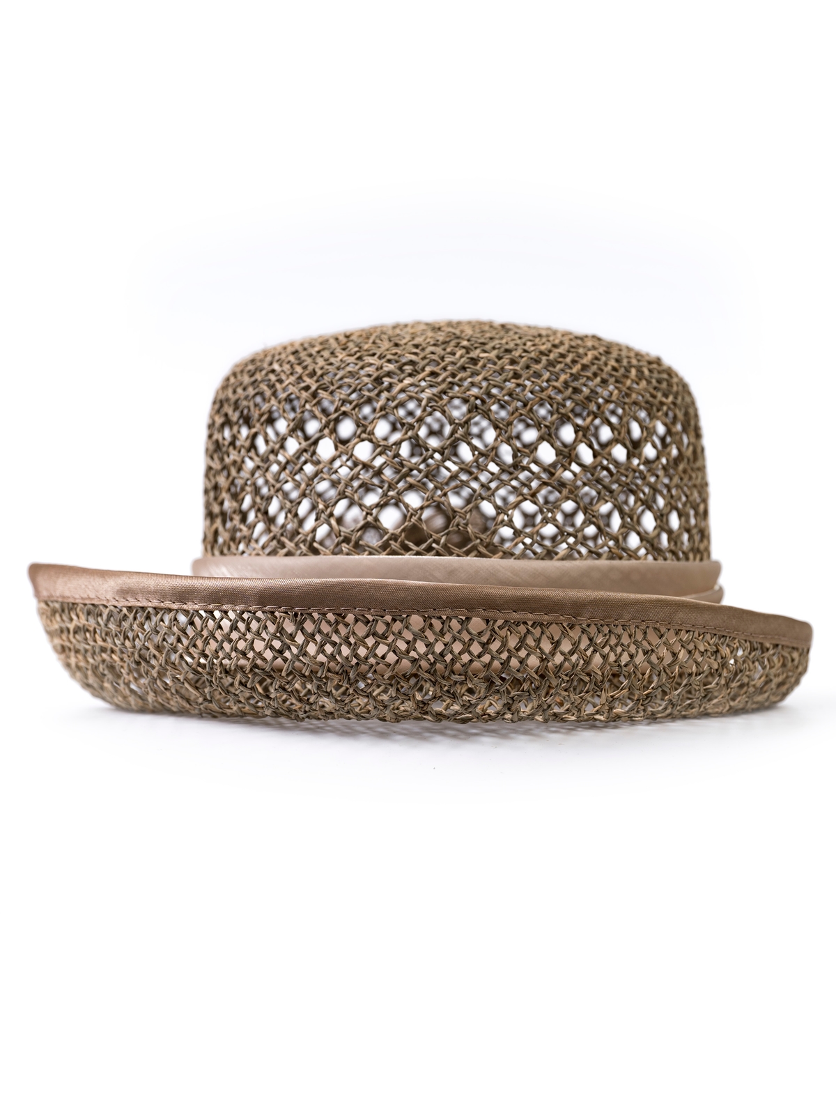 Соломенная шляпка 61 с ажуром по тулии и полю--3